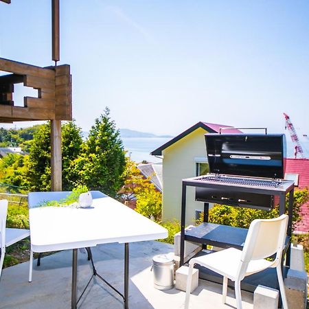 Villa Awaji Seaside Log House In Goshiki 1 Sumoto Exterior foto